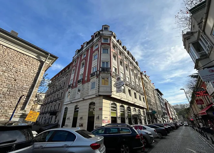 Golden Horn Hotel